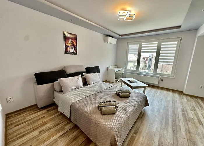 Vista By Mit Apartament *